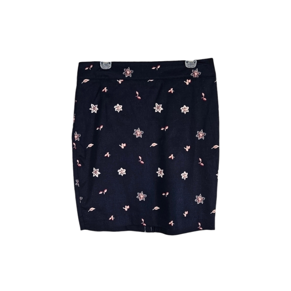 NWT Loft Navy Blue Floral Print Skirt